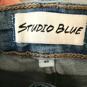Studio Blue straight cut distressed jeans Size 30
